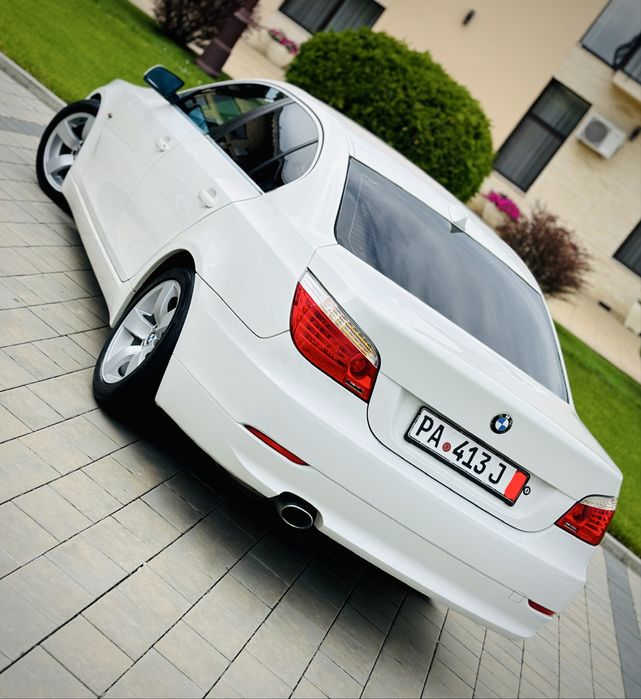 BMW 5 Series 2009 — imagine 2