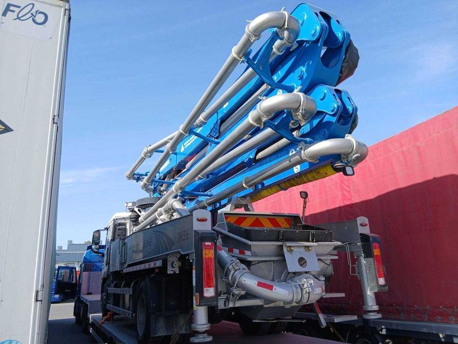 Автобетононасос HOWO 36 м