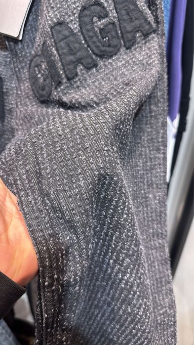 Продавам Дънки Balenciaga BAGYY