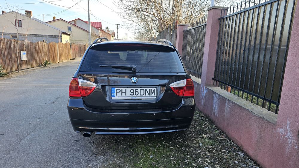 Bmw E91 2.0D 2006