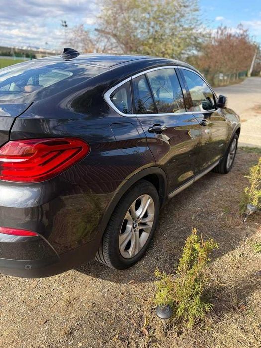 BMW X4 - F26 - XDRIVE (4x4)