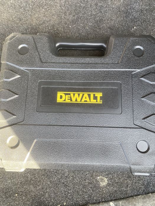 Шруповерт аккумуляторный