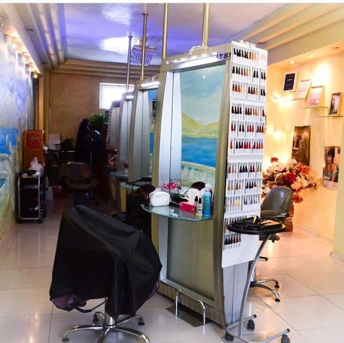 Зеркало парикмахерское