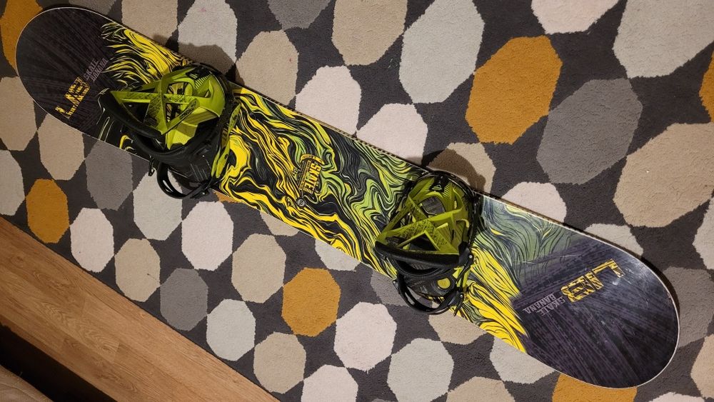 Placa snowboard LIB TECH 153 cu legături NITRO Phantom