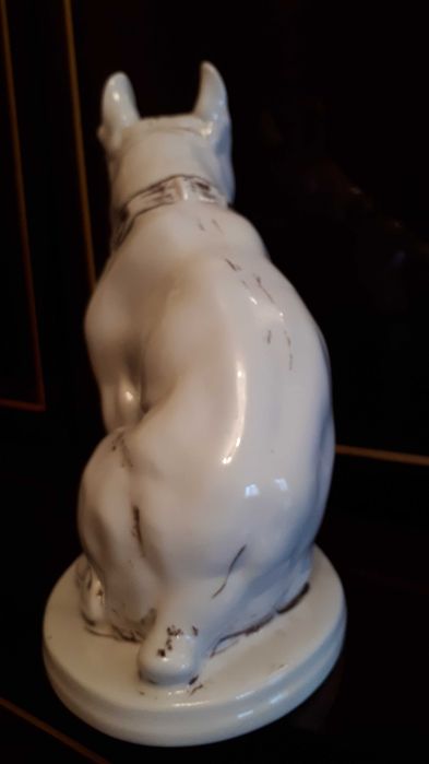 Фарфоровая статуэтка "Боксер" (бельё) ЛФЗ СССР