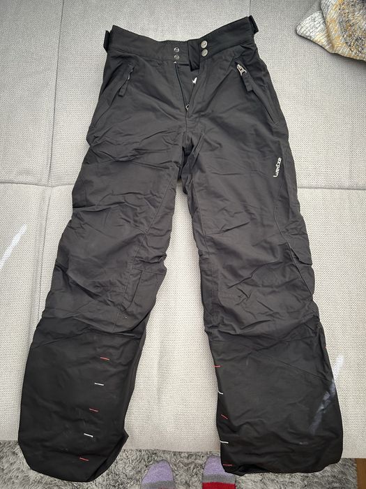 Детско яке и ски гащеризони