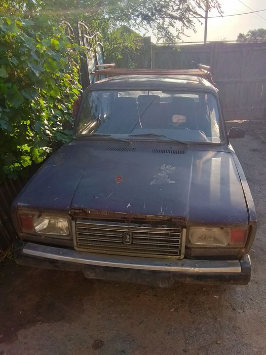 Продам ваз 2107 на ходу.