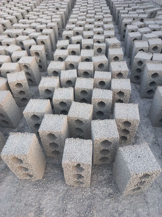 Универсалный,Стройтелный Шлакаблоктар.