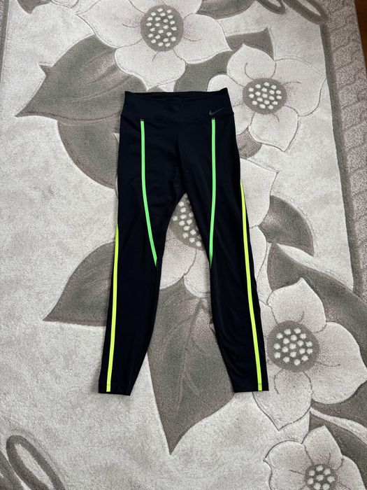 Дамски клин Nike