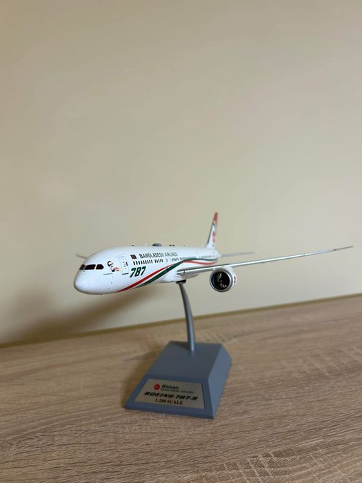 Макет на Boeing 787-9