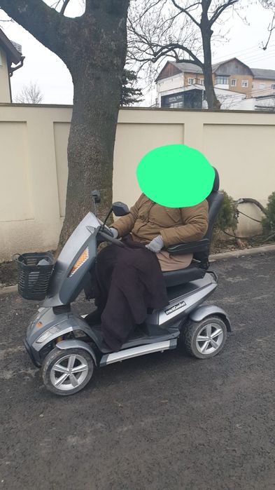 Scuter Electric pentru persoane cu dizabilitati  Travelux Infineon 4