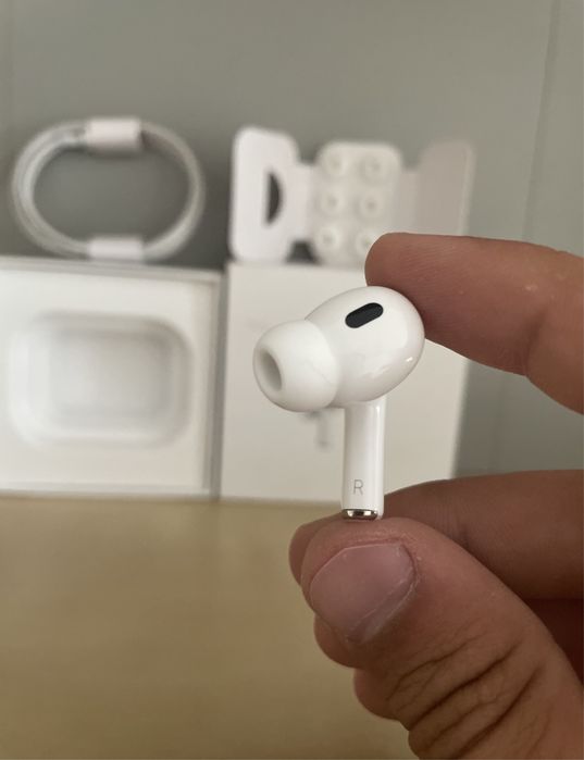 Air Pods Pro 2 | NOI