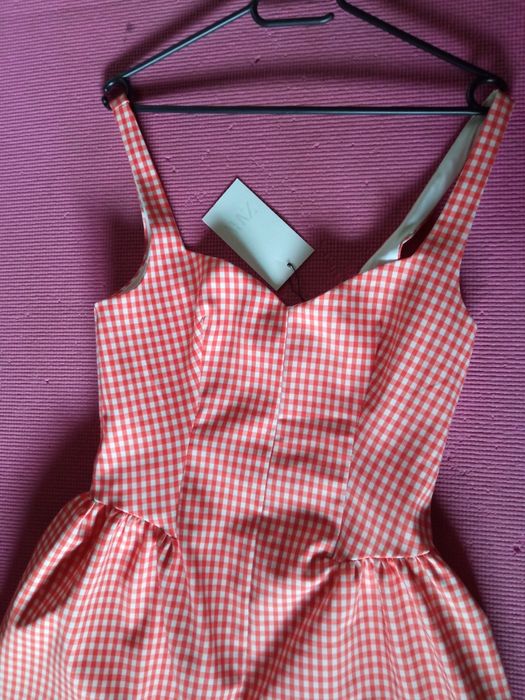 Мини рокля на ZARA