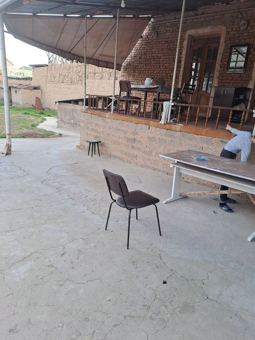 Хасанбой. 8 сот. Ховли .