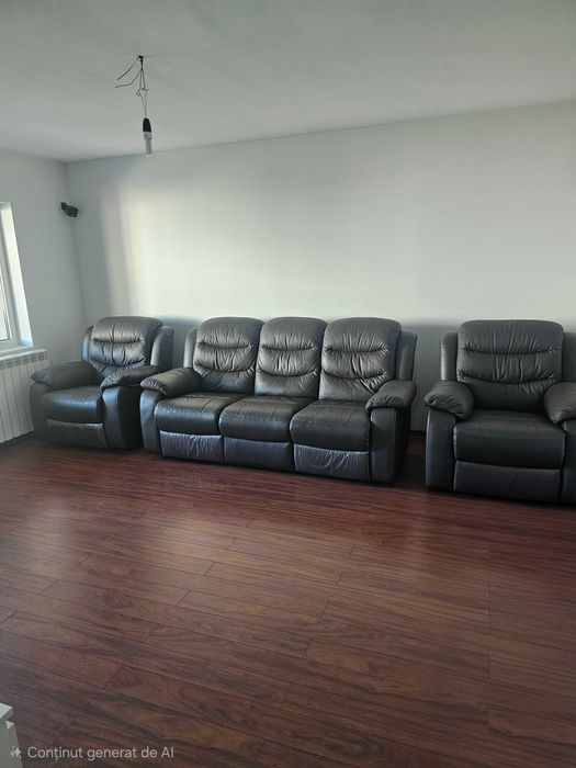 Vând Apartment 3 camere  Ansamblul Buzăului Str.Chișinău Decomandat Etajul 3 din 4 Complet mobilat 72,81 mp Isolat Termic si Acustic.