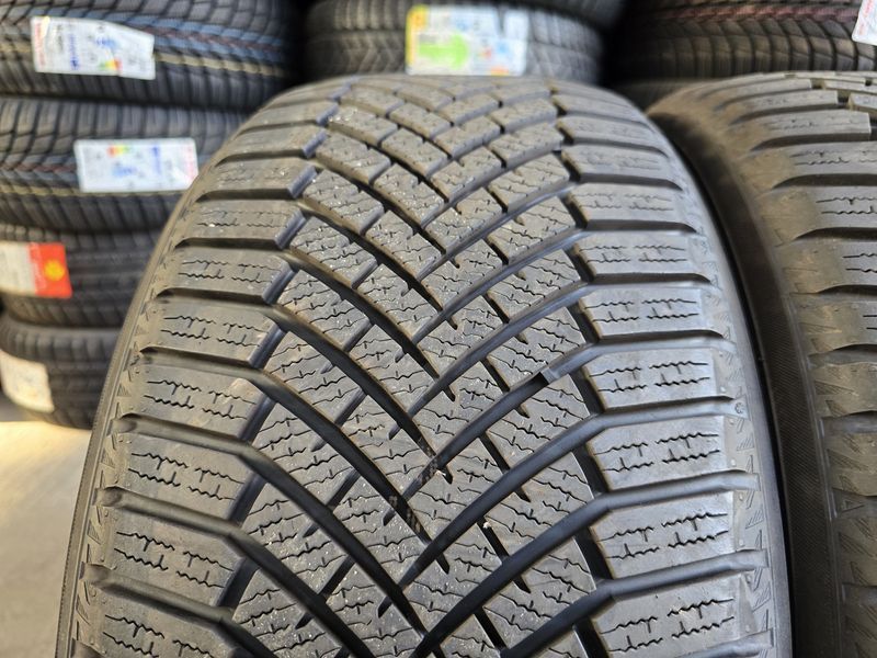 225/40/18 YOKOHAMA 4бр