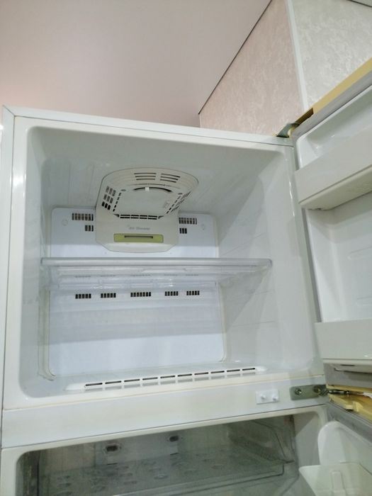 Продам холодильник Самсунг