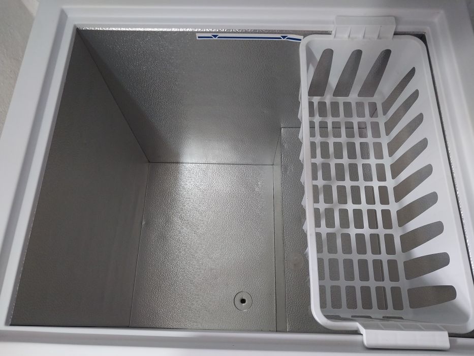 Морозильник Бирюса