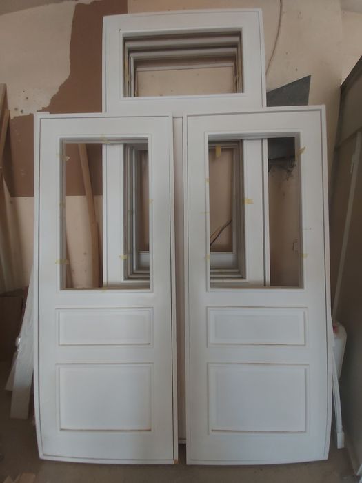 есть дверь окно в наличи мдв с наличник