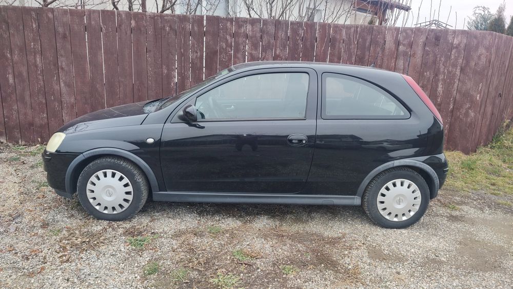 Vînd Opel Corsa C