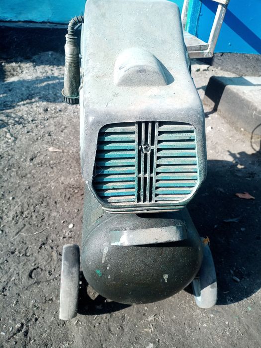 Продам компрессор