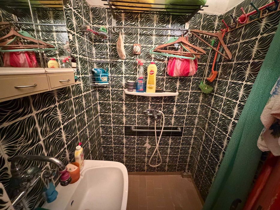 Продава се Тристаен апартамент в Варна, Левски - 68 кв.м за 1050 €/кв.м - Снимка #10