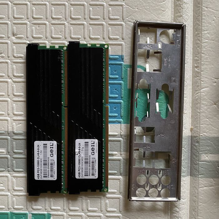 Asus P8H67-M PRO + i5 3470 +8GB ram