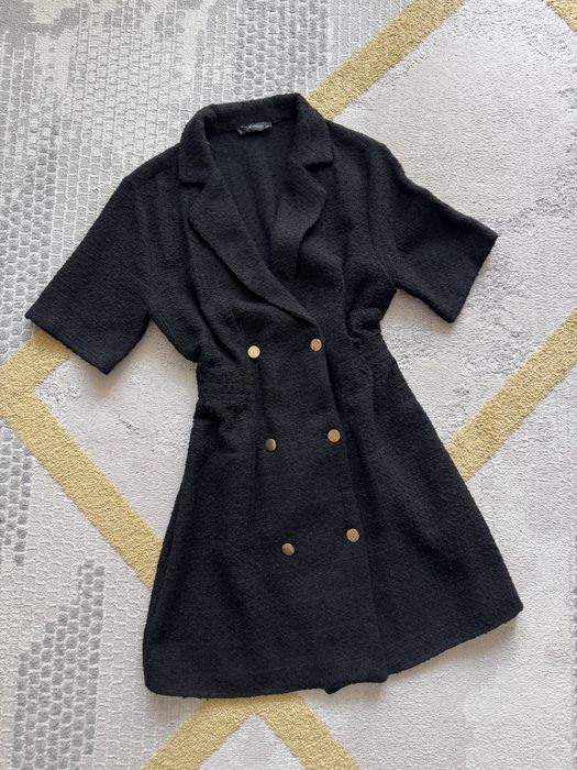 Платье твидовое