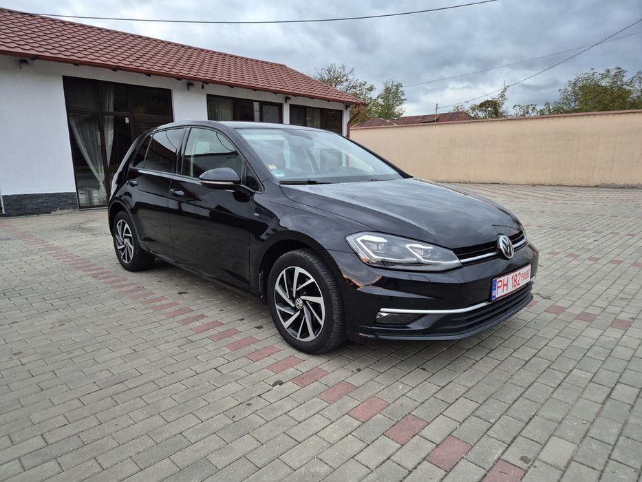 VOLKSWAGEN Golf 2019 — imagine 4