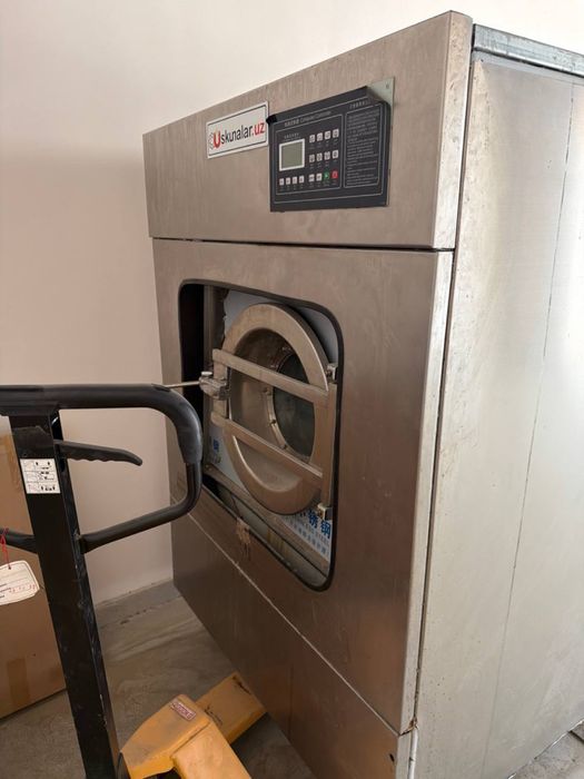 Химчистка ,  машинка 25 кг ва дазмол 6 кw