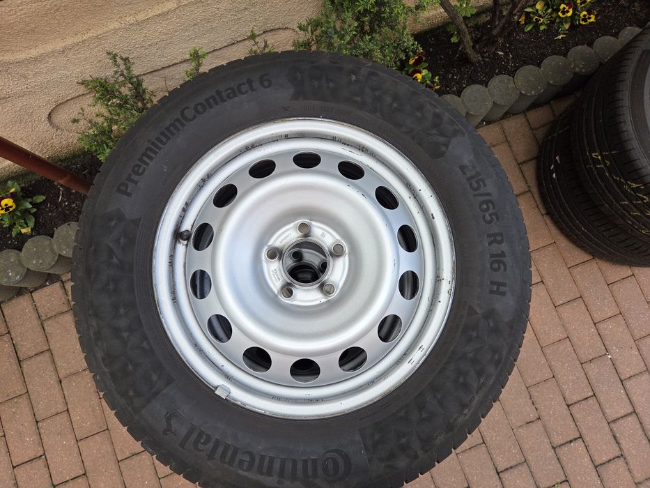 Roti 16" cu anvelope CONTINENTAL 215/65/16