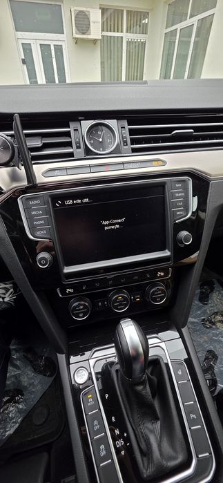 Ecran mib2 passat b8 golf 7 arteon 8inch