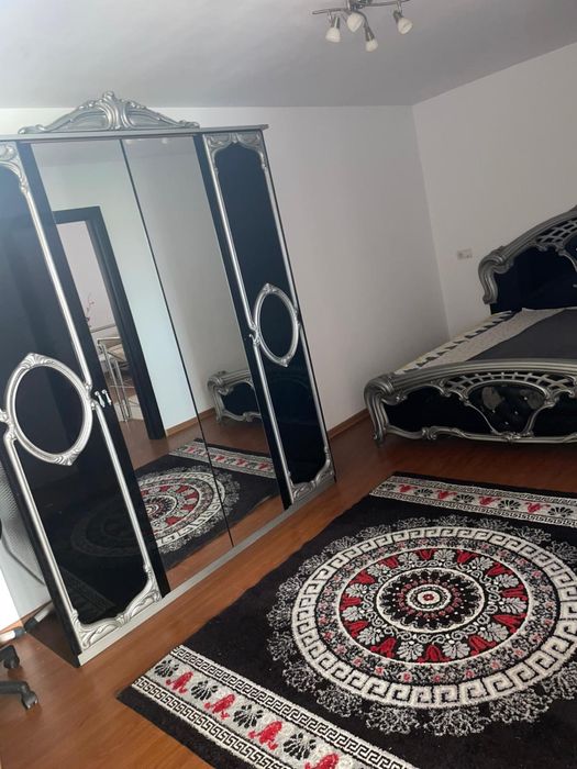 Casa de vanzare complet mobilata