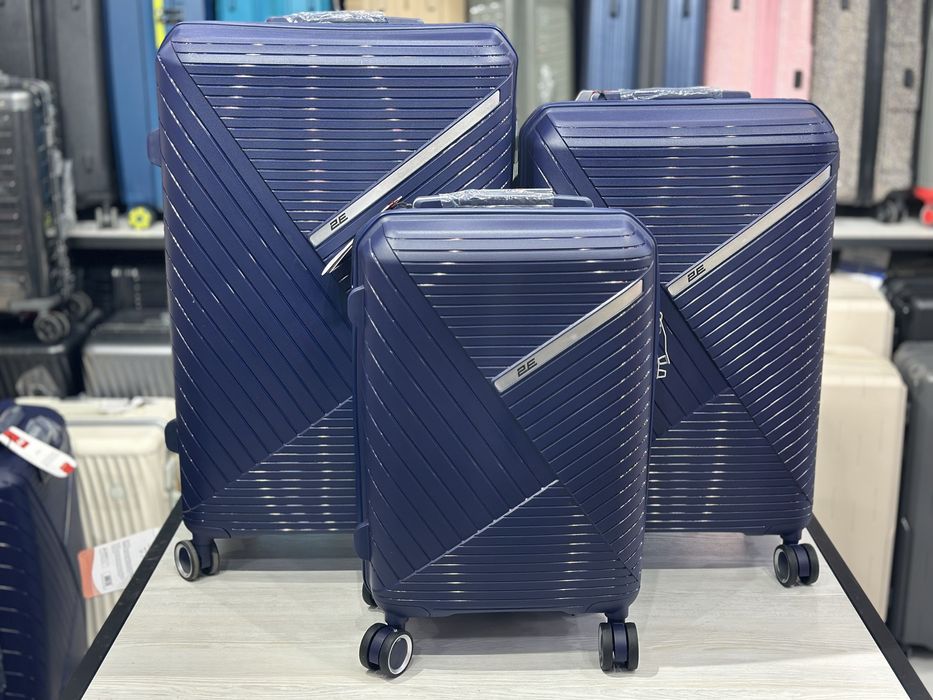 Качественные чемоданы из полипропилена