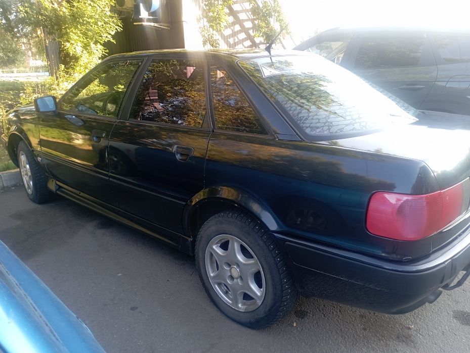 Продам Audi В4 1994г