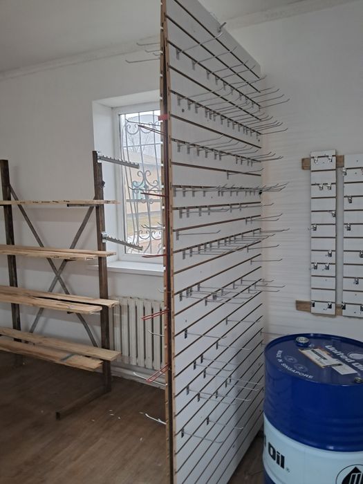 Продается стелаж