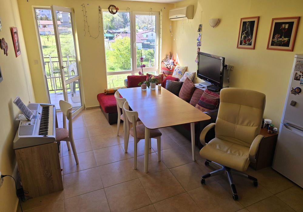 Продава се Четиристаен апартамент в с. Кранево, Област Добрич - 100 кв.м за 1380 €/кв.м - Снимка #3