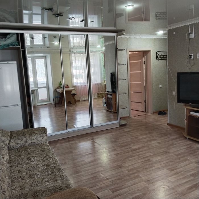 Продается трёхкомнатная квартира