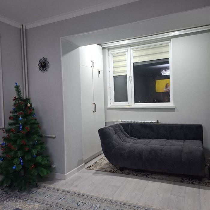 Диван трансформер можно поделить на части
Продаю уютный и стильны