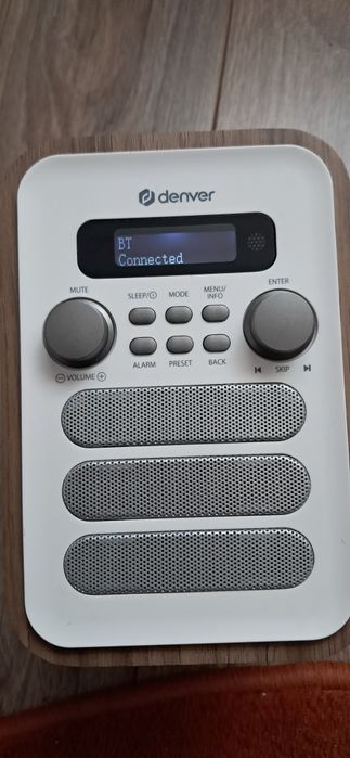 Radio Denver  dab,fm,bluetooth