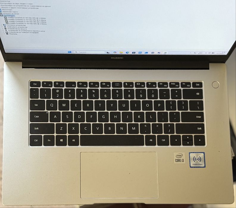 Huawei MateBook D 15 Bob-WAI9, i3 10th Gen, 8GB RAM, 512GB SSD