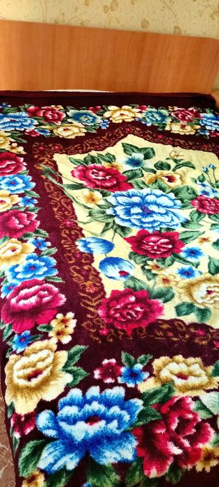 Продам кровать б/у.