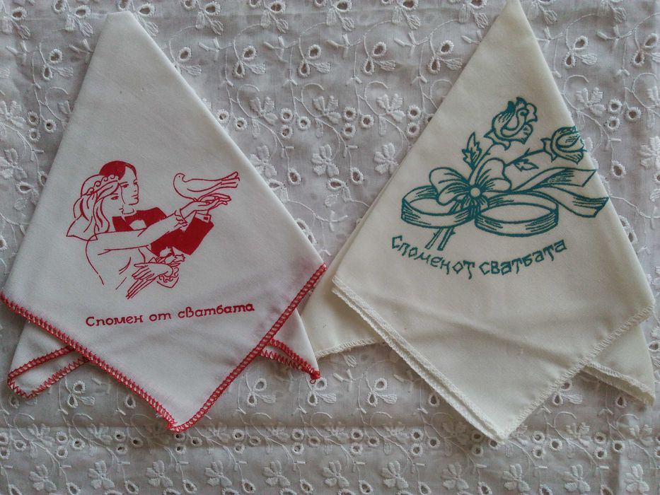 Памучни и копринени носни кърпи