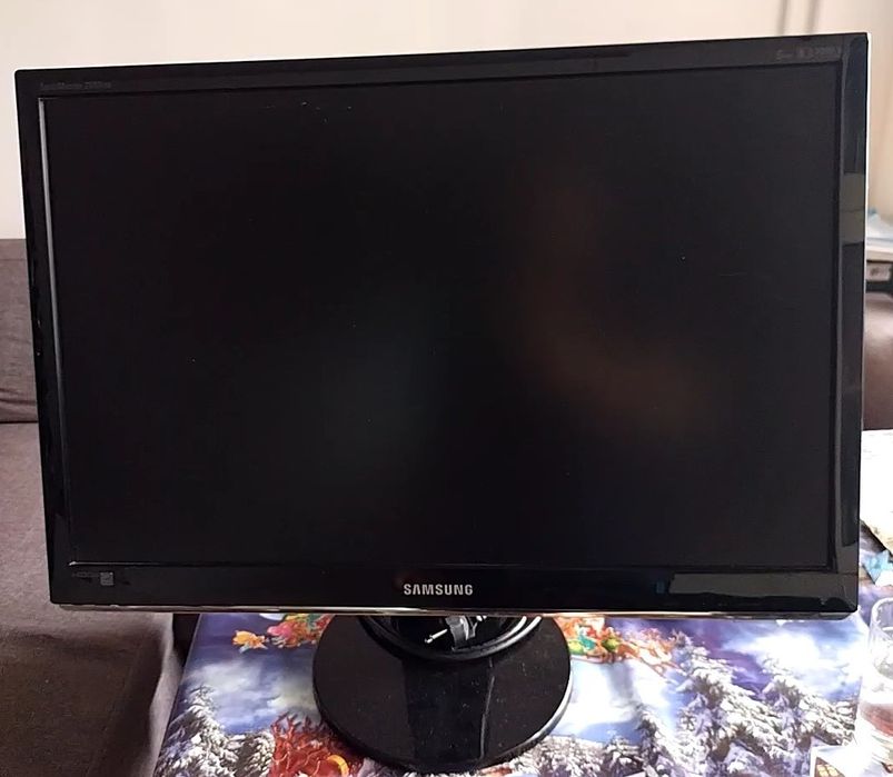 Samsung SyncMaster 2693HM 25.5" Widescreen LCD Computer Display