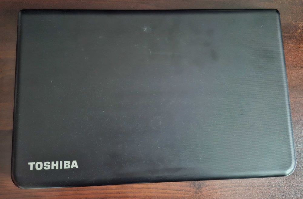 TOSHIBA PRO лаптоп, Inter core I5