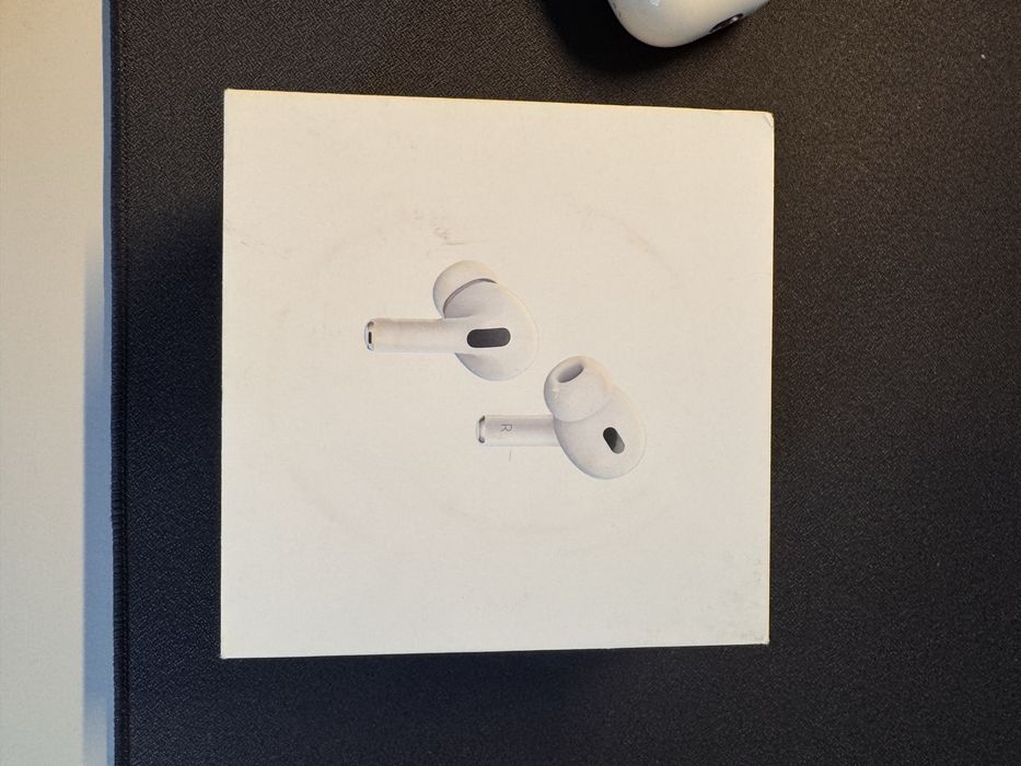 Airpods pro 2.