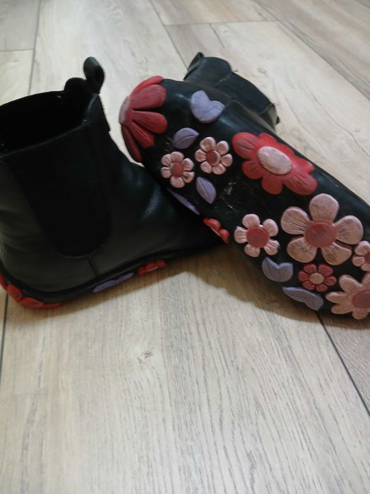 Ефектни боти от естествена кожа