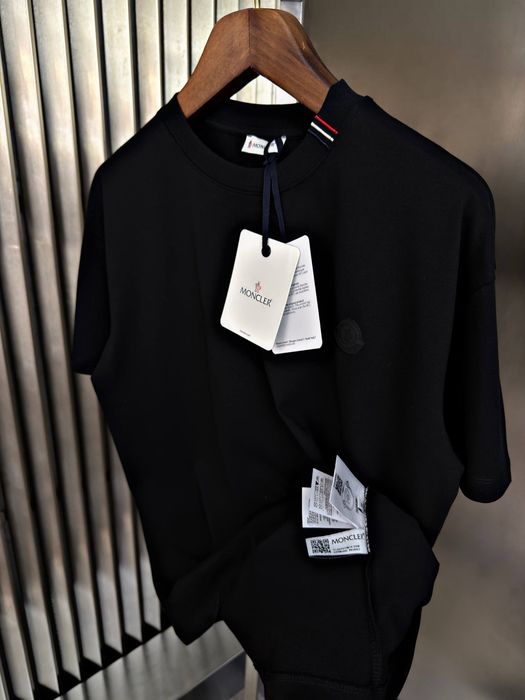 Мъжки тениски различни модели