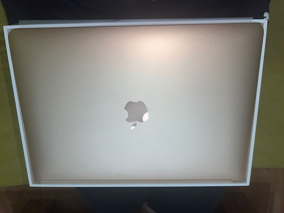 Лаптоп Apple 13.3" MacBook Air, 8GB, 256GB, Gold