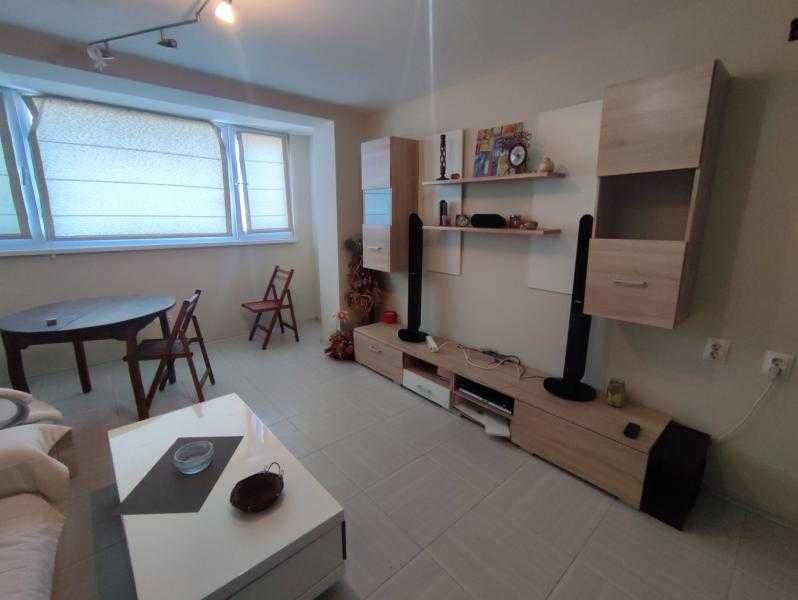 Двустаен апартамент в Лазур с гледка море